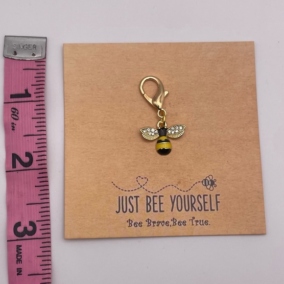 “Just Bee Yourself” Honeybee Charm (Brand New!) 🐝💕 - Picture 8 of 8